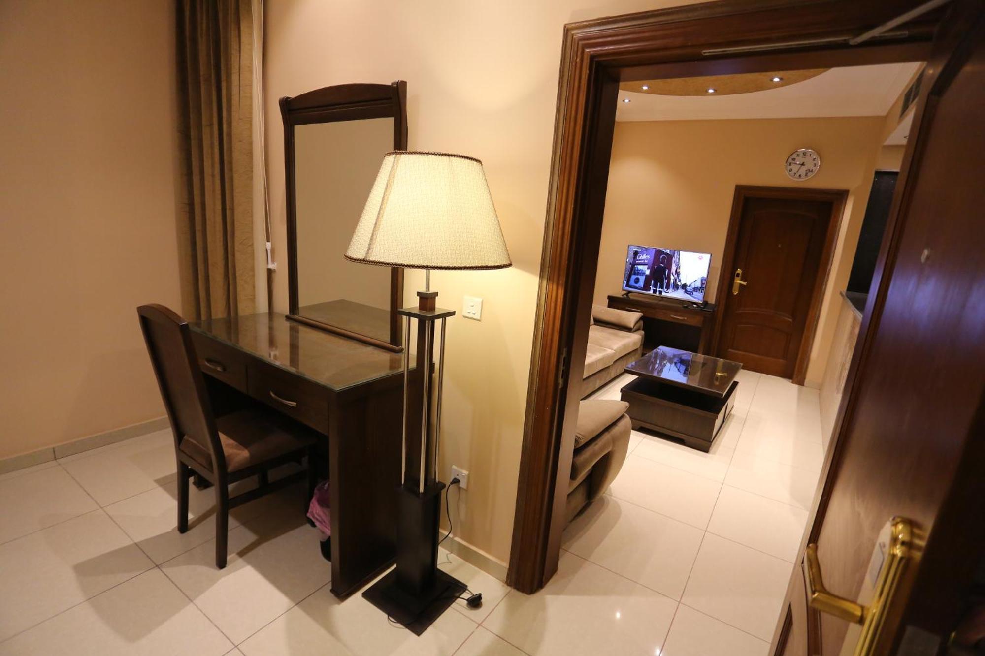 Barada Hotel- فندق بردى Najaf Buitenkant foto
