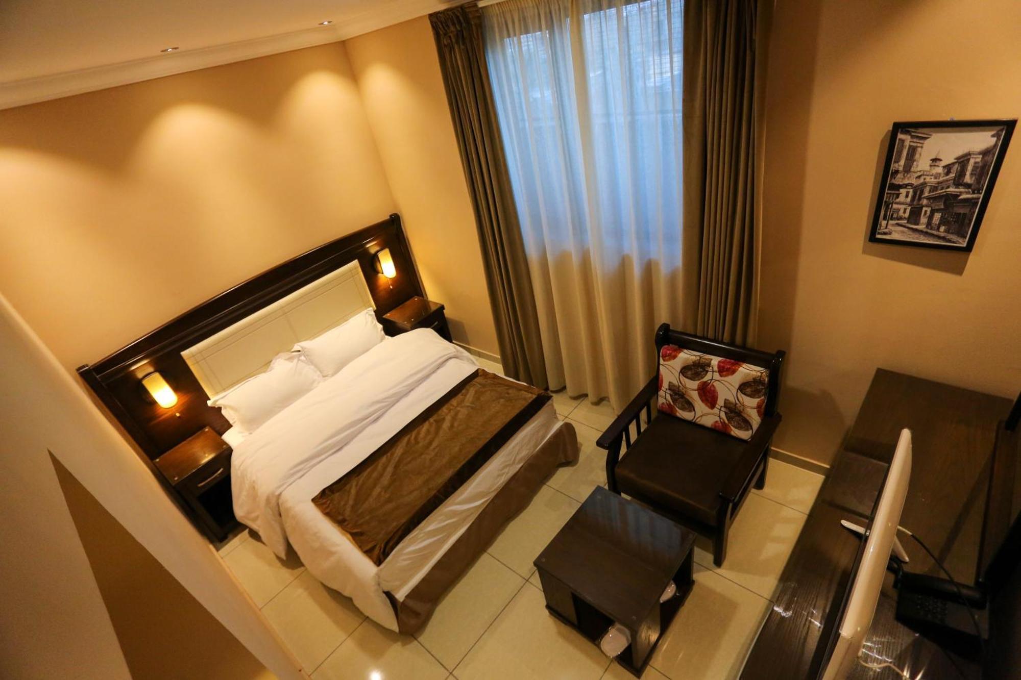 Barada Hotel- فندق بردى Najaf Buitenkant foto